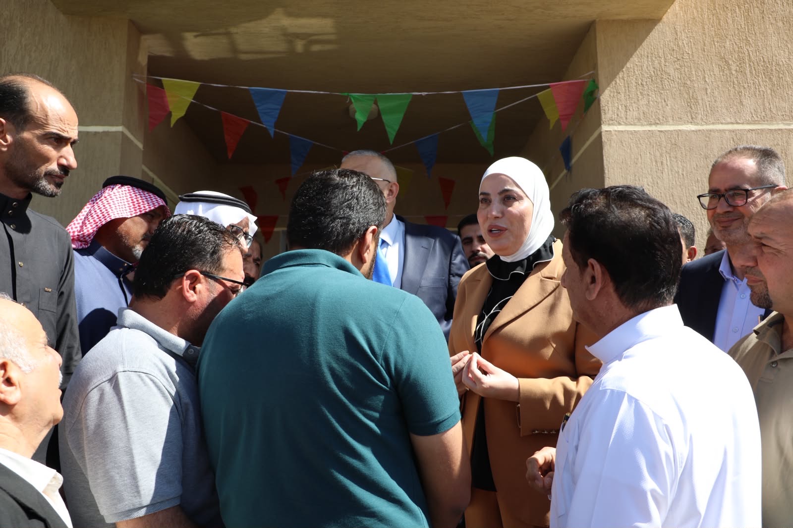 بني مصطفى تجري جولة ميدانية في قضاء إيل وتزور عدد من الجمعيات وتوجه بتطوير مرافقها وتتفقد أسر محتاجة