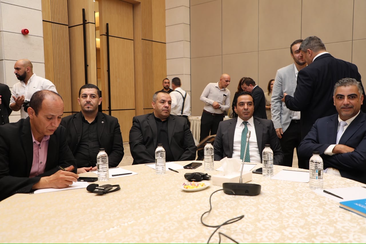 العودات: الحوار بين الكتل الحزبية يعزز فاعلية العمل البرلماني