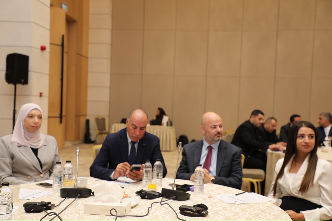 العودات: الحوار بين الكتل الحزبية يعزز فاعلية العمل البرلماني