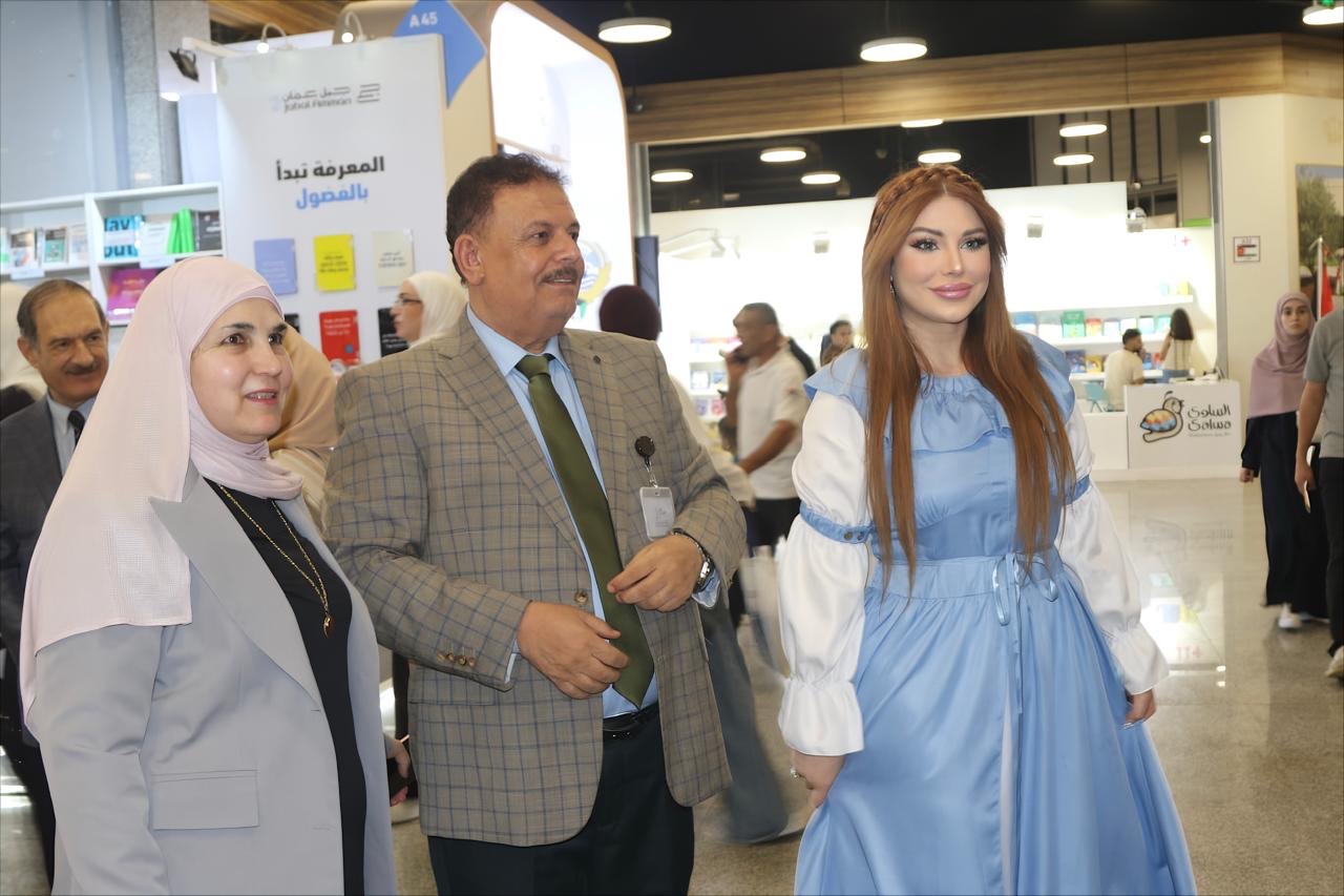 الدكتورة سارة طالب السهيل تحتفي بأدب الطفل وتوقع مجموعتها القصصية في معرض عمان الدولي للكتاب..( صور )