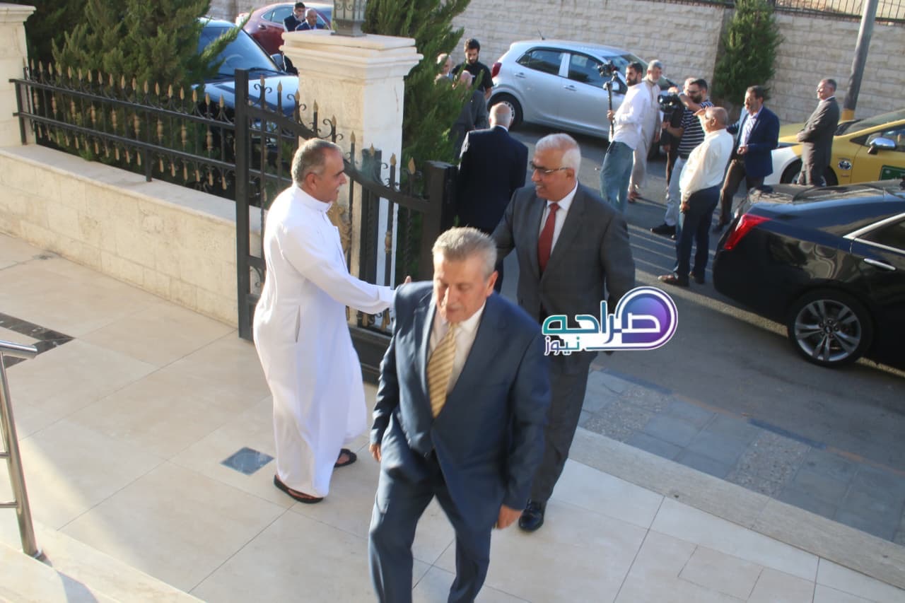 بالصور.. حضور حاشد في جاهة خطوبة نجل الدكتور بركات عوجان