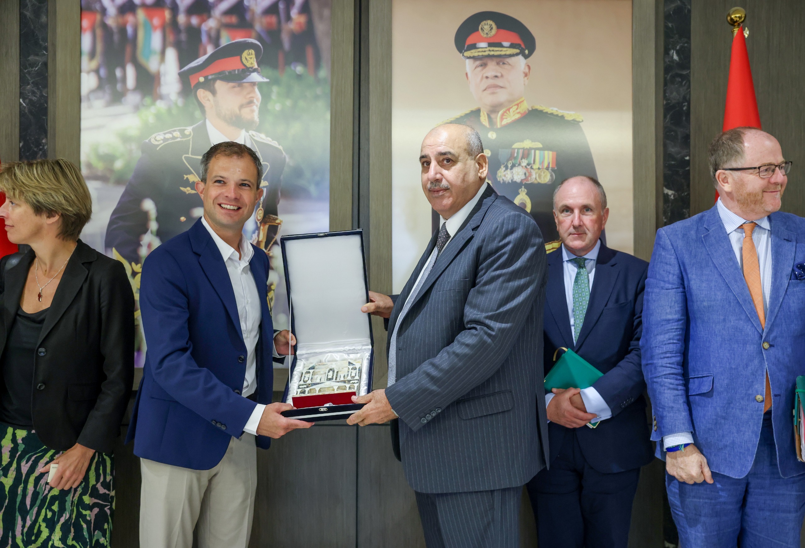 القاضي ووفد برلماني بريطاني يؤكدان التمسك بحل الدولتين ودعم الوصاية الهاشمية على المقدسات