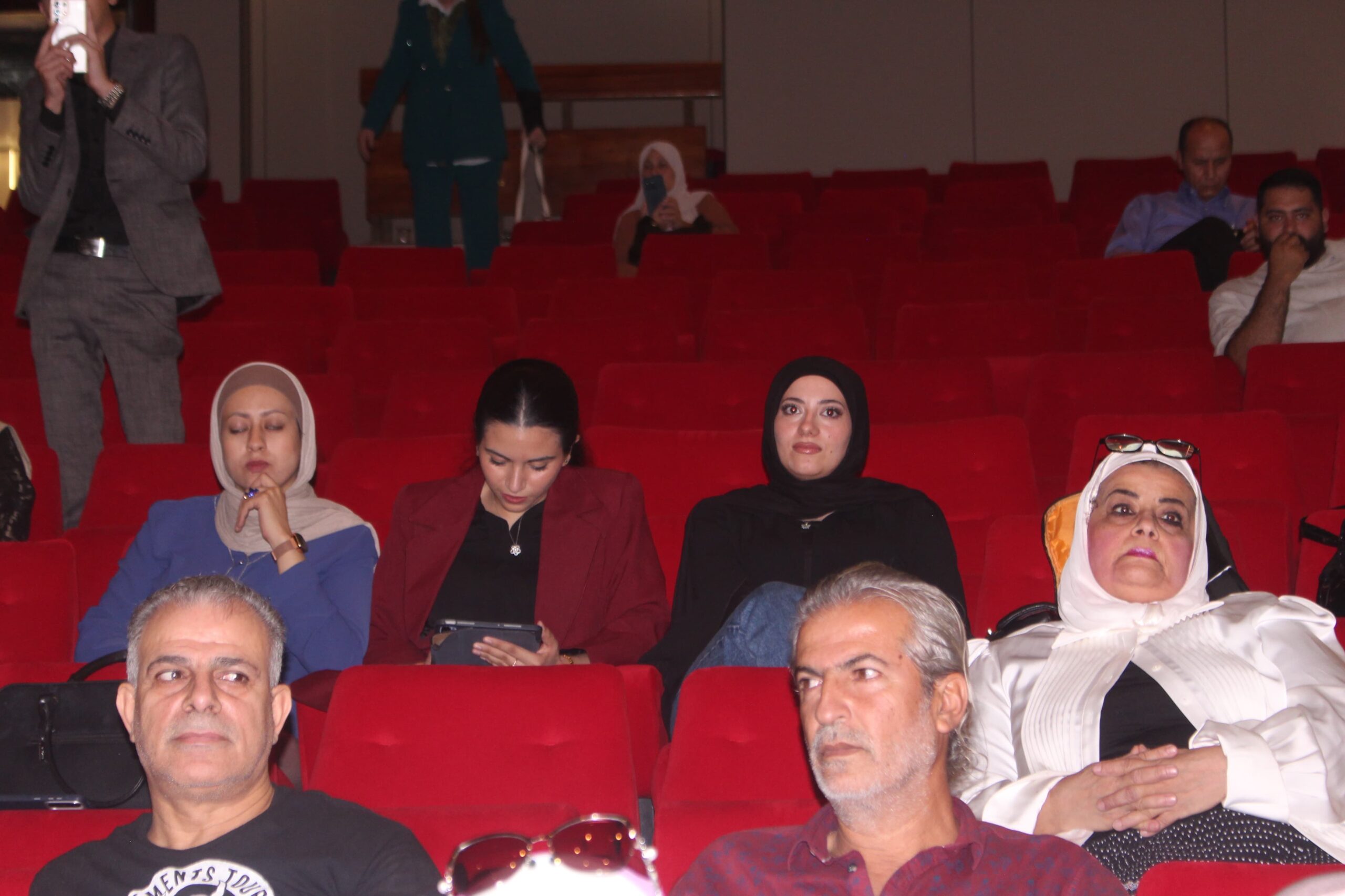 تكريم المستشارة ربى عوني الرفاعي خلال حفل "سيدات بضياء الملكة" بمناسبة عيد ميلاد الملكة رانيا
