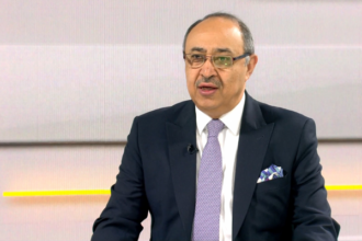 صخر دودين جدي وزير وأبوي وزير ولقب معالي "مش واو"