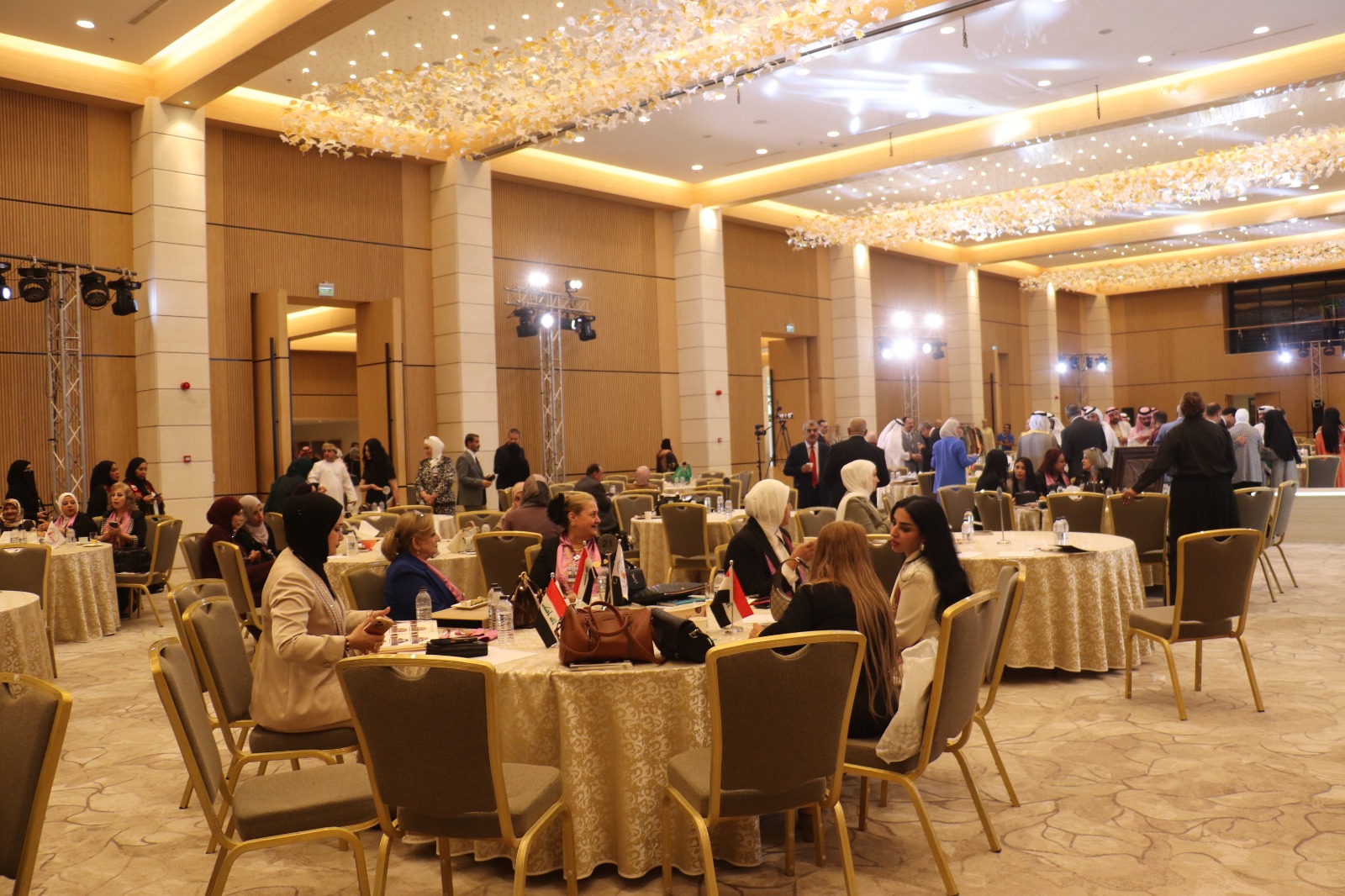 في المؤتمر الدولي "فرسان وفارسات الرسالة".. الدكتورة بتول الخوالدة تستعرض قصة نجاحها في بناء العقول وتأسيس منظومة (NEX Group)