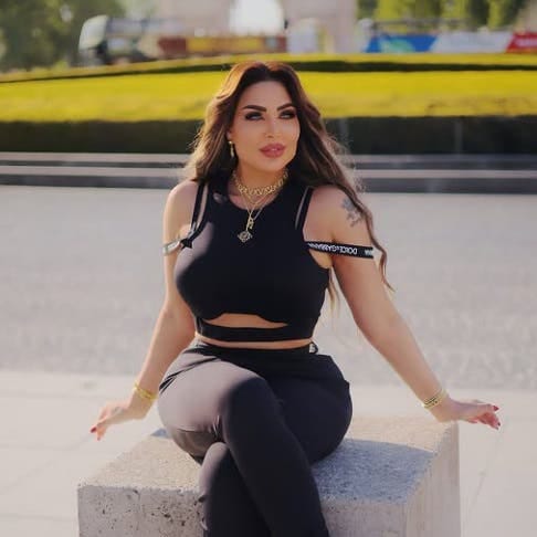 الحكم بالاعدام على المذيعة المصرية (سارة خليفة) و12 شخصا في قضية مخدرات