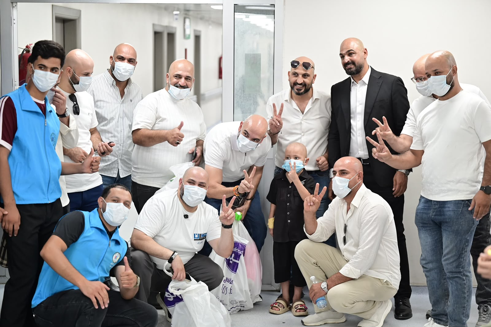 رئيس رابطة الصلعان: أكثر من 4 آلاف عضو ونتجاوز 10 آلاف.. والعضوية ممنوعة على أصحاب الشعر! (صور)