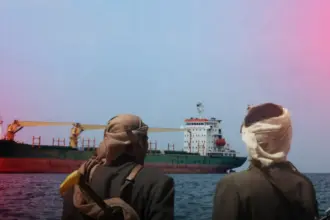 فاينانشال تايمز: قائد الجيش الباكستاني يحث إيران على كبح الحوثيين