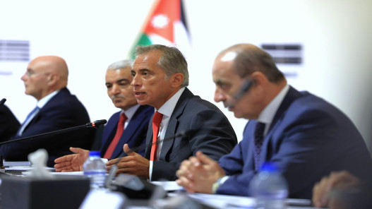 صورة حول : حسان: الأزمات الإقليمية قد تطول.. وتركيزنا ينصب على بناء الاقتصاد حسان: الأزمات الإقليمية قد تطول.. وتركيزنا ينصب على بناء الاقتصاد