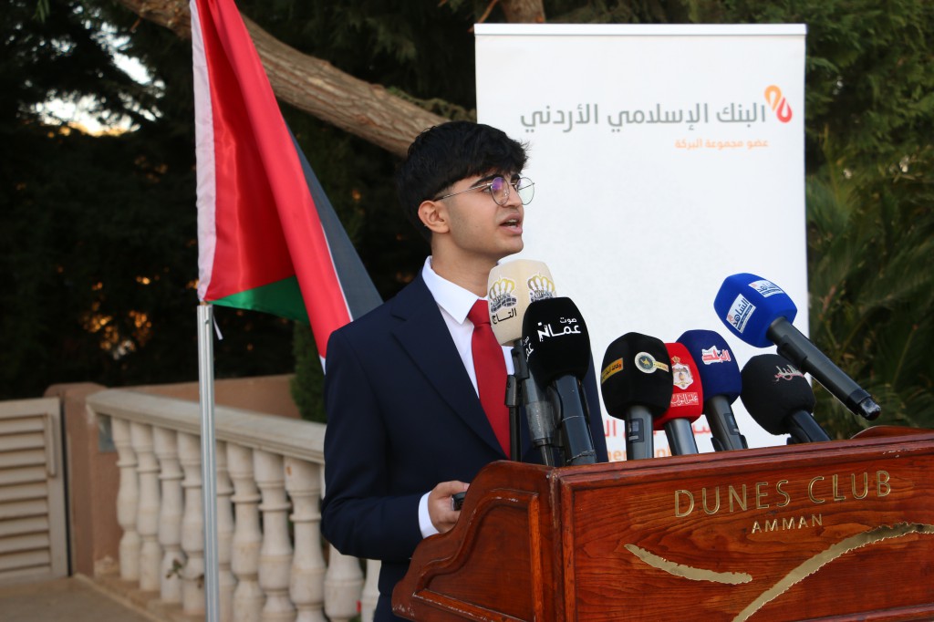 برعاية رئيس مجلس النواب.. بالصور مجلة نفرتيتي تكرم اوائل الثانوية العامة