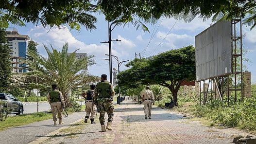 صورة حول : القوات الإثيوبية تصد هجومًا لقوات تيغراي على مدينة أبالا في عفر القوات الإثيوبية تصد هجومًا لقوات تيغراي على مدينة أبالا في عفر