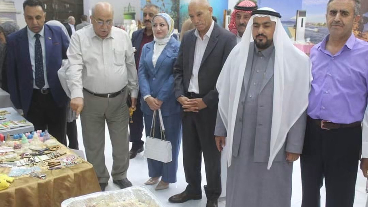 صورة حول : افتتاح بازار الجنوب الخيري في العقبة بمشاركة جمعيات من معان والطفيلة افتتاح بازار الجنوب الخيري في العقبة بمشاركة جمعيات من معان والطفيلة