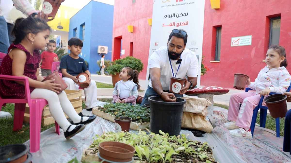 التدريب المهني يشارك في مهرجان الطفولة 2026 بأنشطة وتجارب تفاعلية