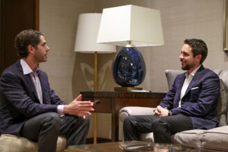 ولي العهد يلتقي الرئيس التنفيذي لمؤسسة تمويل التنمية الدولية الأمريكية