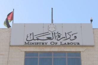«العمل» تضبط 60 عاملًا وعاملة منزل خلال حملات تفتيشية مشتركة