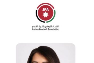 من الملاعب إلى الإدارة.. من هي فرح بدارنة؟