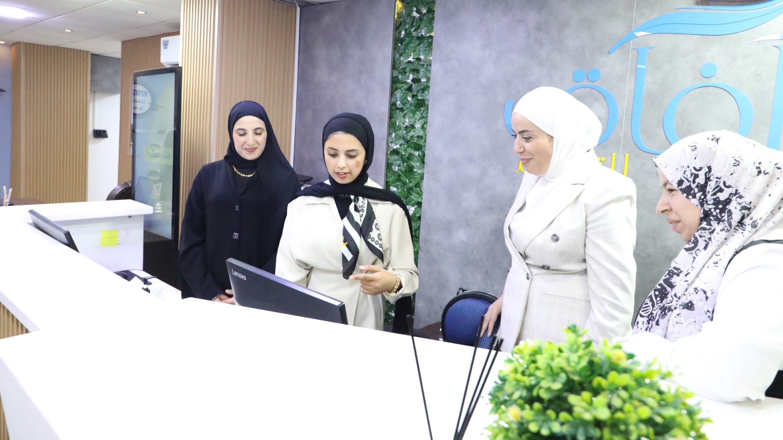 صورة حول : بني مصطفى تتفقد خدمات وبرامج اجتماعية وتنموية بإربد بني مصطفى تتفقد خدمات وبرامج اجتماعية وتنموية بإربد