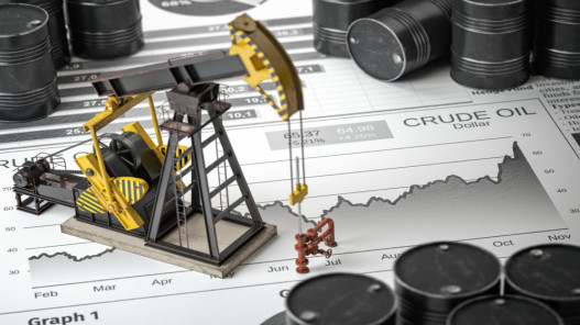 برنت يتجاوز 106 دولارات للبرميل بارتفاع 5%
