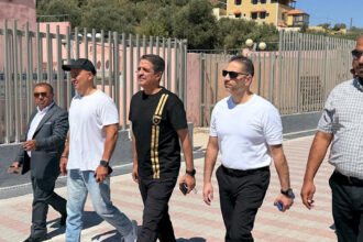 وزير الشباب يتفقد مشاريع تطوير المنشآت الرياضية