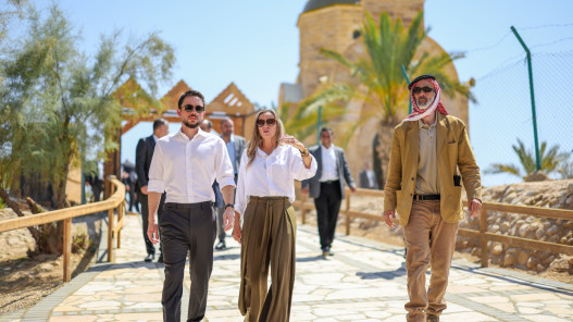 ولي العهد يزور المغطس ويوعز بتحسين تجربة الحجاج المسيحيين والزوار