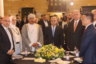 "التربية" تكرّم الطلبة الوافدين الأوائل خريجي مؤسسات التعليم العالي