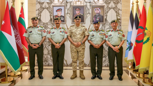 إرادة ملكية بترفيع 4 ضباط إلى رتبة لواء وإحالتهم إلى التقاعد
