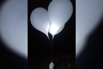 نصف مليون حبة في الجو.. الجيش يحبط 4 محاولات تهريب بالبالونات