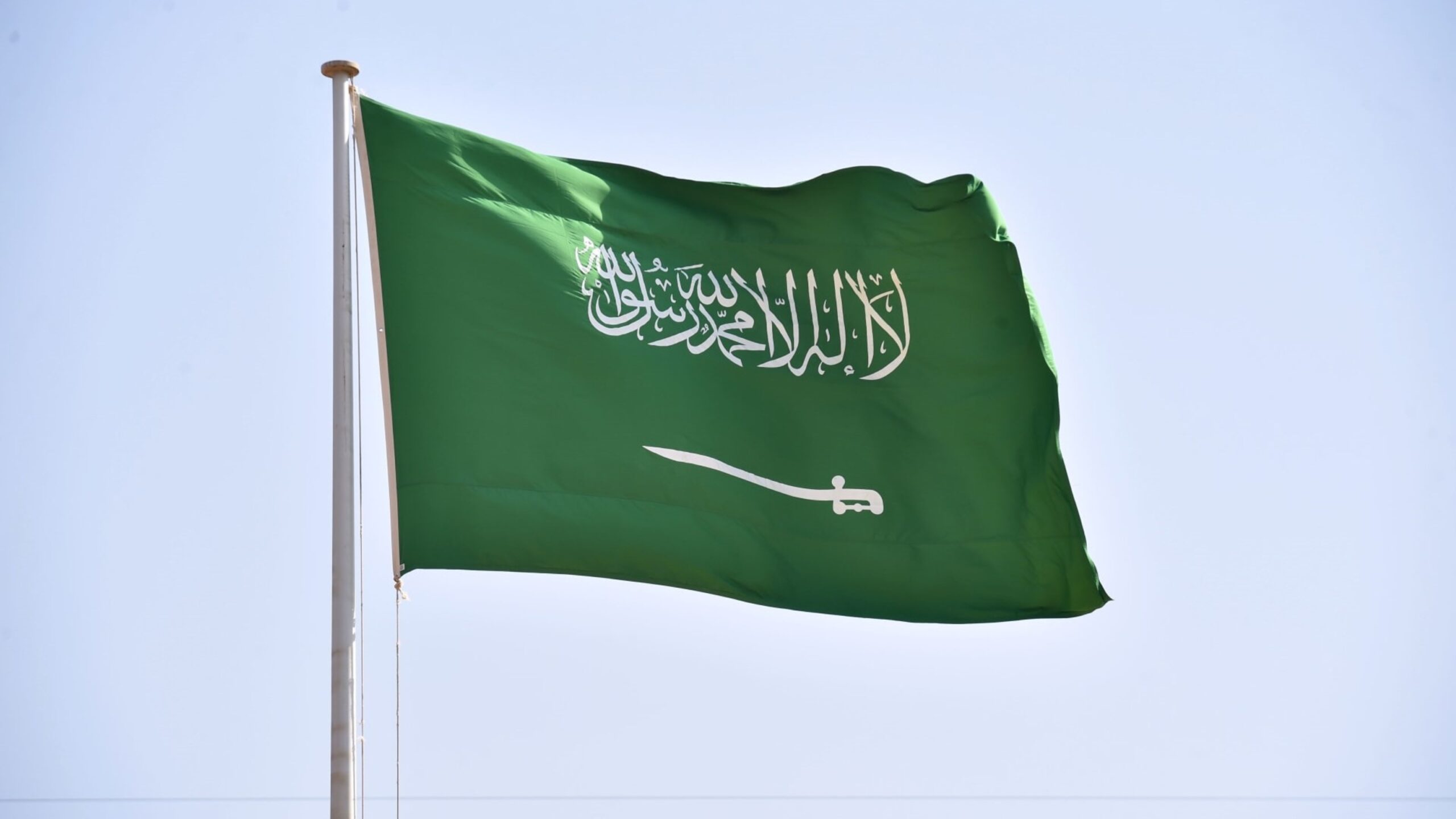 صورة حول : إصابة 13 مدنيًا في هجمات حوثية على 3 مدن سعودية إصابة 13 مدنيًا في هجمات حوثية على 3 مدن سعودية