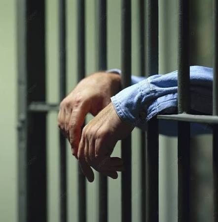 صورة حول : شهر خلف القضبان لشاب أُدين بالتحرش بفتاة داخل محل ألعاب إلكترونية في عمّان شهر خلف القضبان لشاب أُدين بالتحرش بفتاة داخل محل ألعاب إلكترونية في عمّان