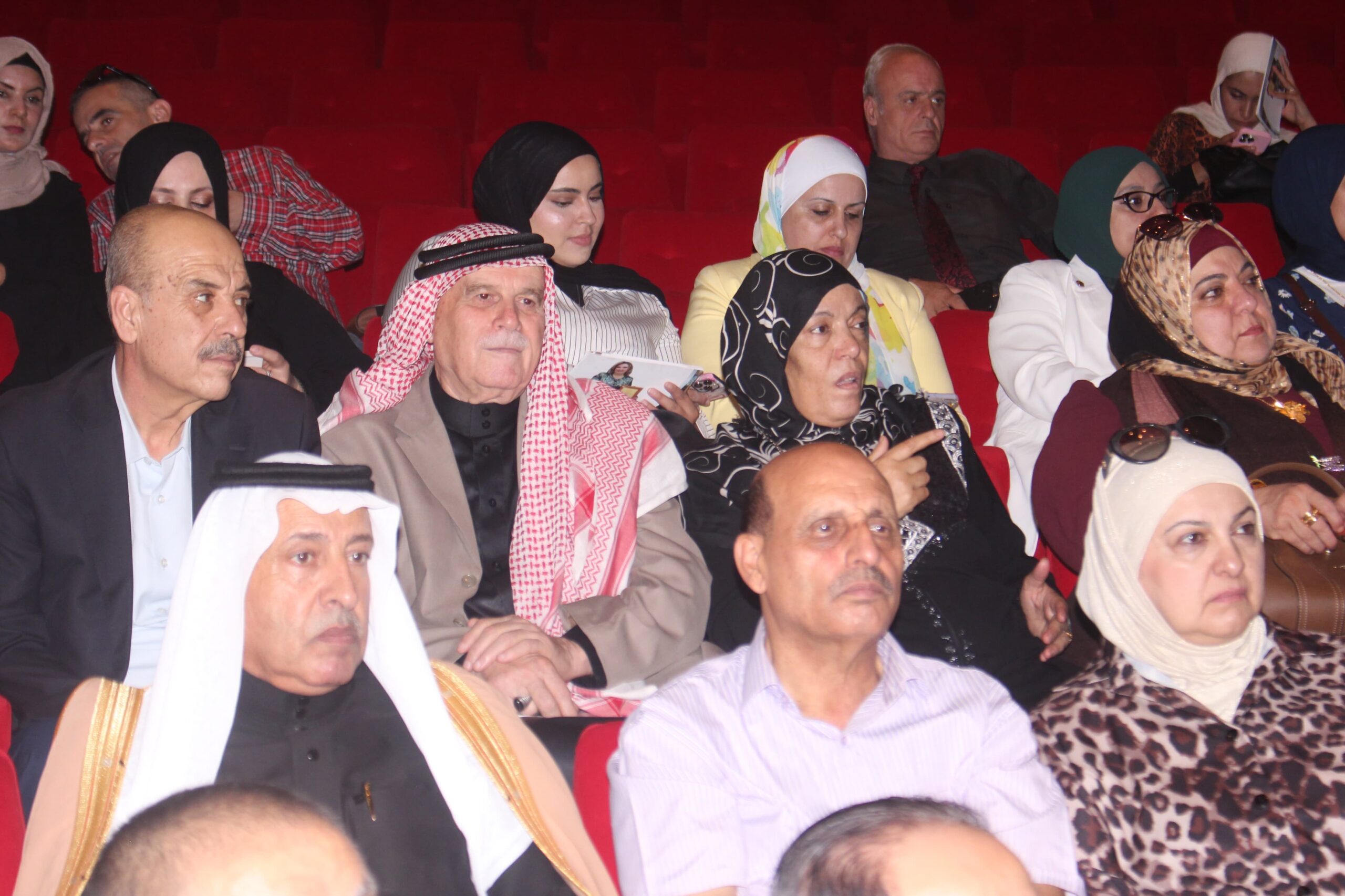 تكريم المستشارة ربى عوني الرفاعي خلال حفل "سيدات بضياء الملكة" بمناسبة عيد ميلاد الملكة رانيا