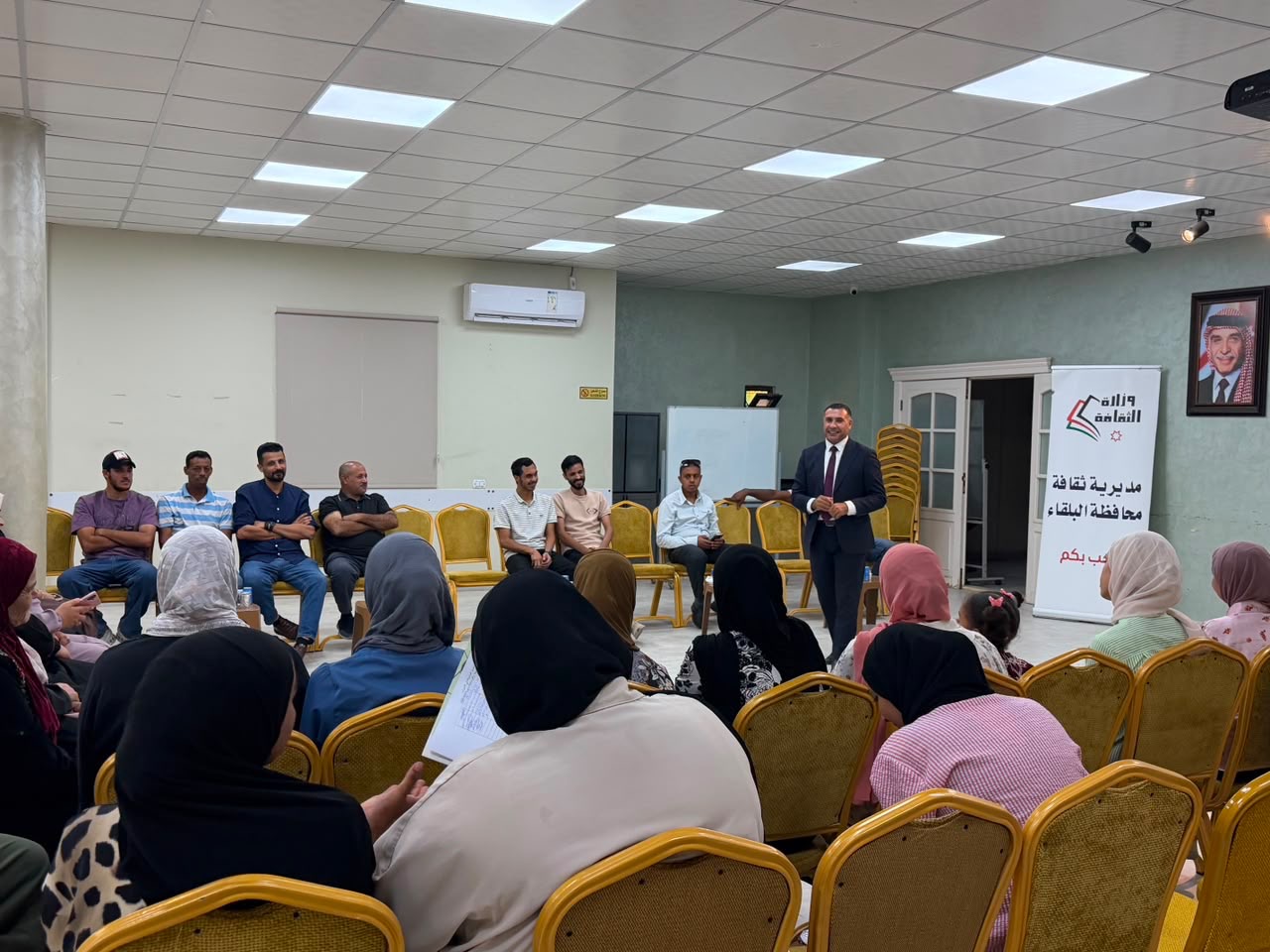 "الشؤون السياسية والبرلمانية" تعقد جلسات حوارية في دير علا والفحيص