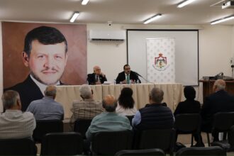 "الشؤون السياسية والبرلمانية" تعقد جلسات حوارية في دير علا والفحيص