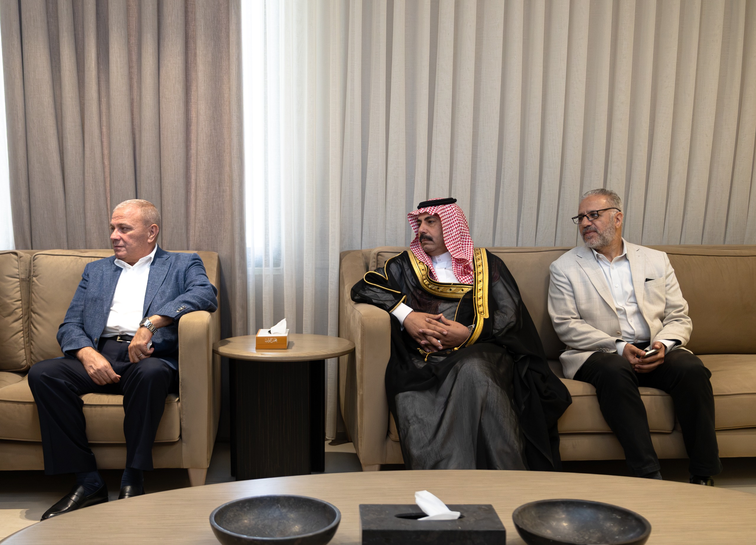 القاضي يلتقي السفيرة الاسترالية