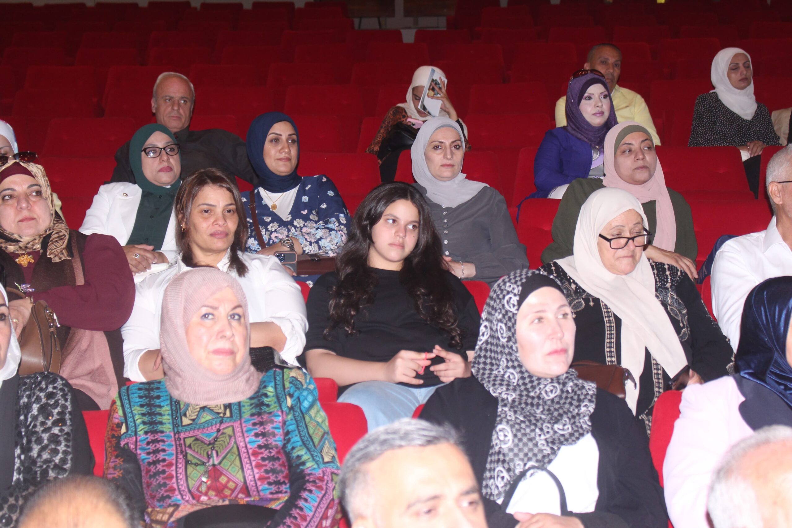 تكريم المستشارة ربى عوني الرفاعي خلال حفل "سيدات بضياء الملكة" بمناسبة عيد ميلاد الملكة رانيا
