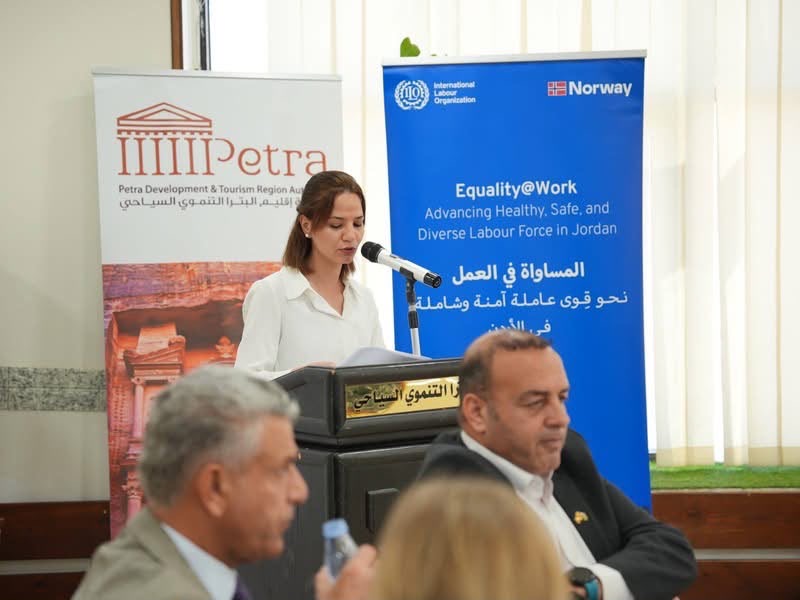 المعرفة بالحقوق مدخل لتعزيز صوت العمال والعاملات وتعزيز المشاركة النقابية