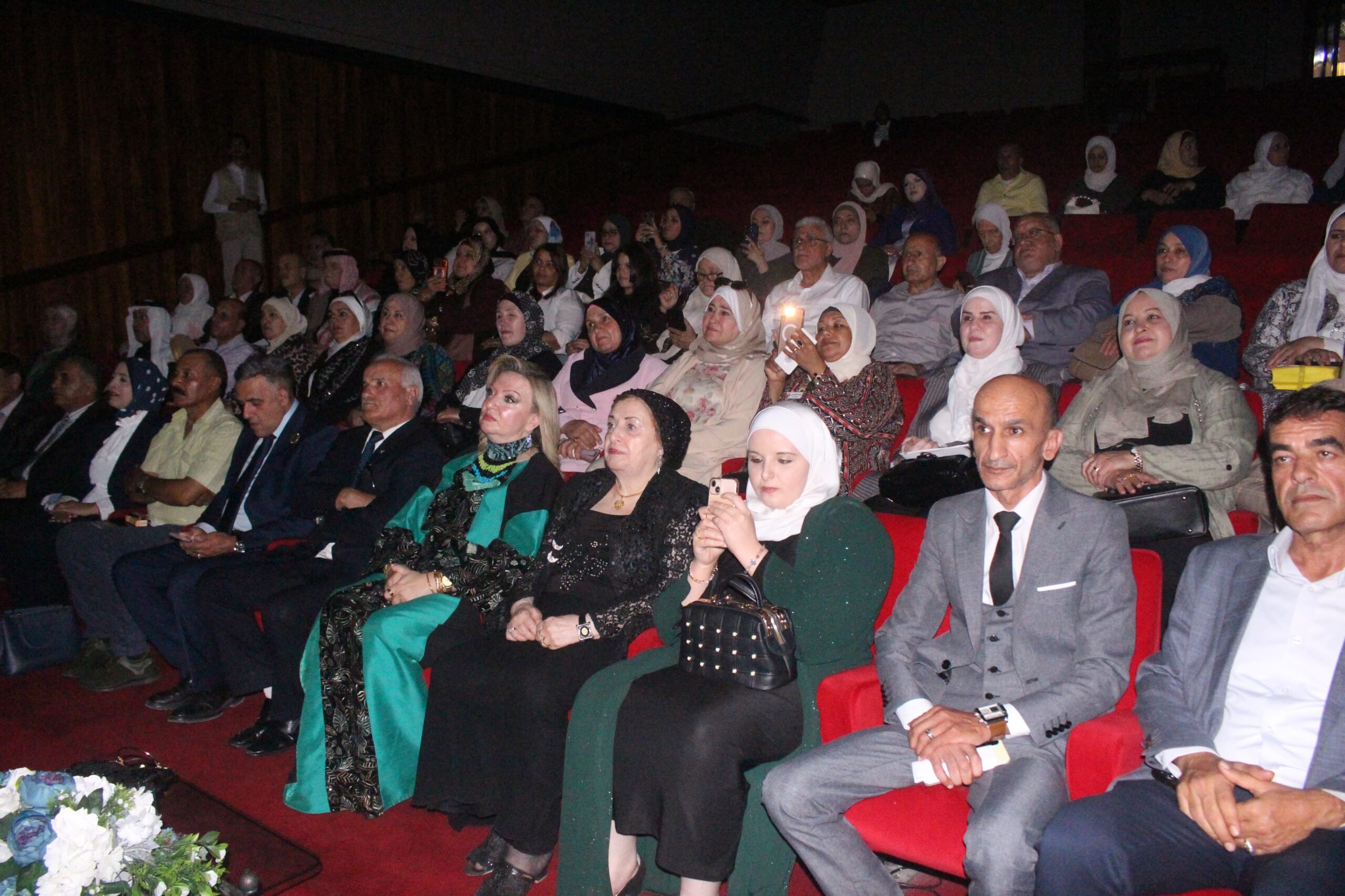 تكريم المستشارة ربى عوني الرفاعي خلال حفل "سيدات بضياء الملكة" بمناسبة عيد ميلاد الملكة رانيا