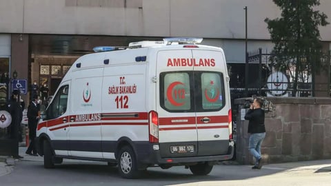 صورة حول : آلاف الإصابات خلال 48 ساعة.. مرض مجهول يثير القلق في تركيا.. هل يمتد إلى الشرق الأوسط آلاف الإصابات خلال 48 ساعة.. مرض مجهول يثير القلق في تركيا.. هل يمتد إلى الشرق الأوسط