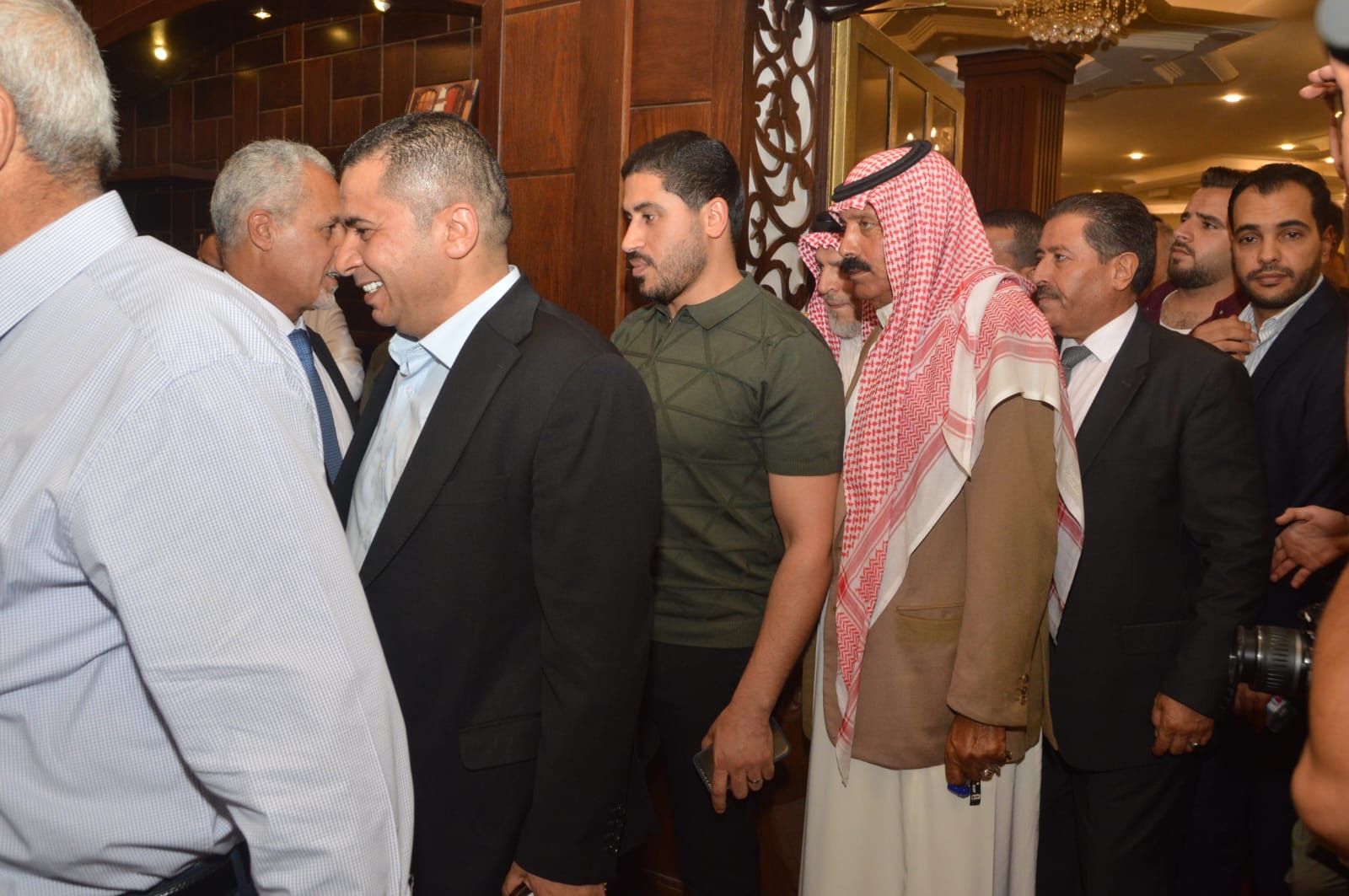 آل الحراسيس وال ابو عواد نسايب .. معالي جمال الصرايرة طلب والشيخ ابو عواد أجاب بطلب