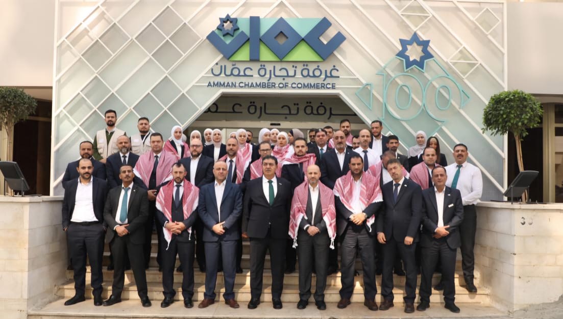 صورة حول : تجارة عمّان تنظم وقفة تضامنية مع شهداء الكرك وتشيد بجهود الأجهزة الأمنية في القبض على منفذي الجريمة الإرهابية تجارة عمّان تنظم وقفة تضامنية مع شهداء الكرك وتشيد بجهود الأجهزة الأمنية في القبض على منفذي الجريمة الإرهابية