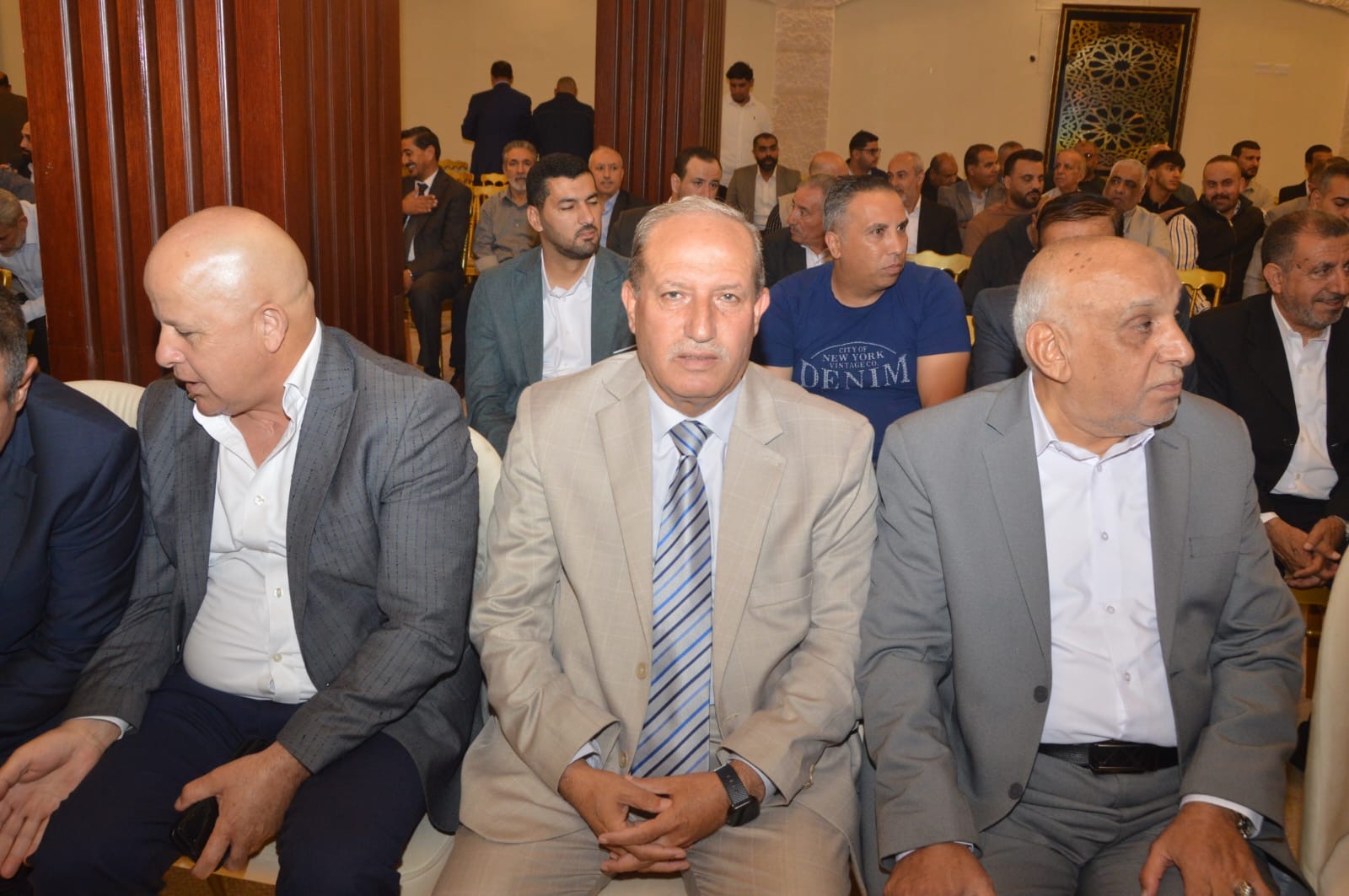 آل الحراسيس وال ابو عواد نسايب .. معالي جمال الصرايرة طلب والشيخ ابو عواد أجاب بطلب