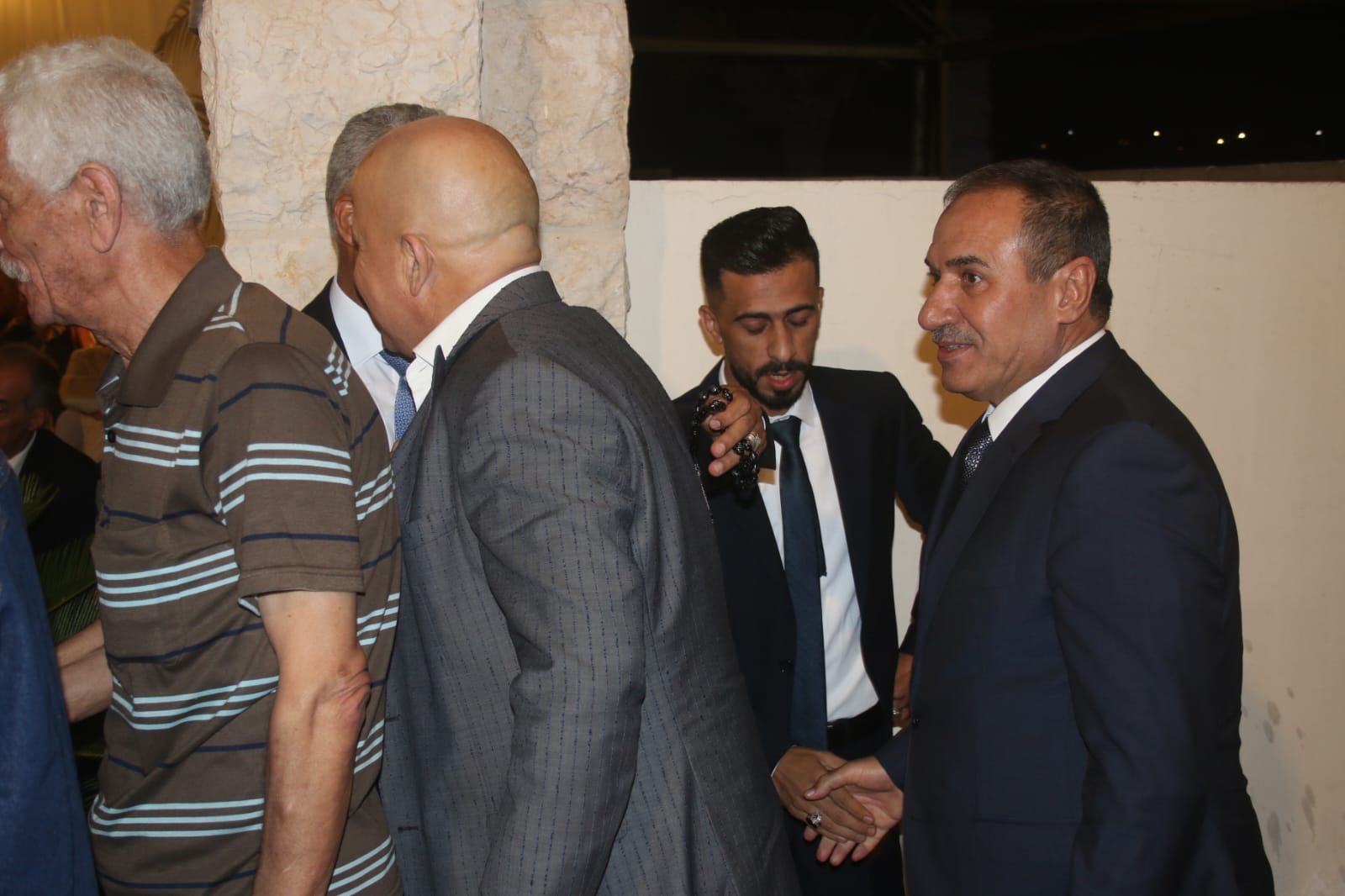 آل الحراسيس وال ابو عواد نسايب .. معالي جمال الصرايرة طلب والشيخ ابو عواد أجاب بطلب