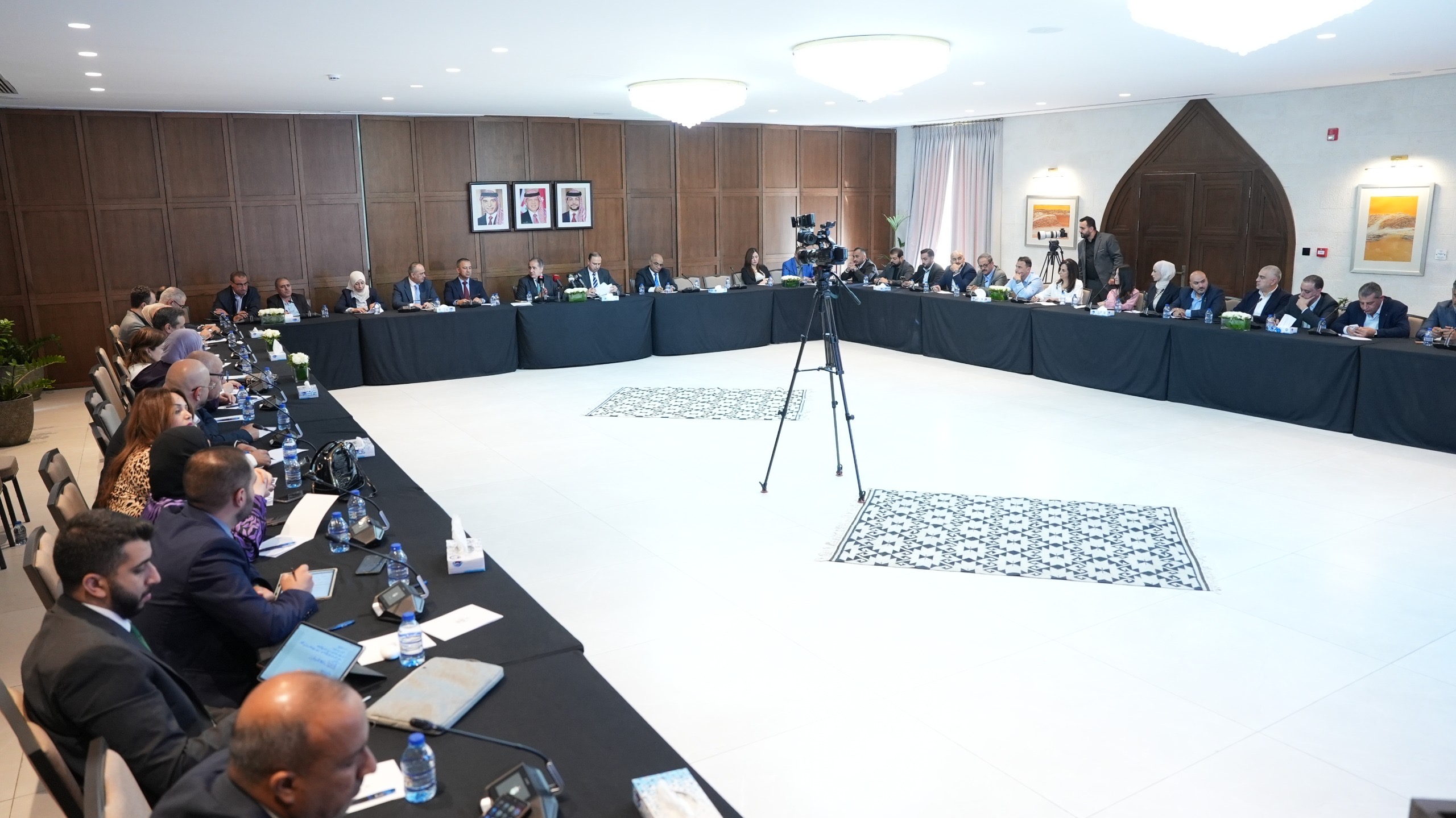 الحكومة تعلن تفاصيل مؤتمر الاستثمار الأردني الأوروبي المقرر في 19 تشرين الثاني