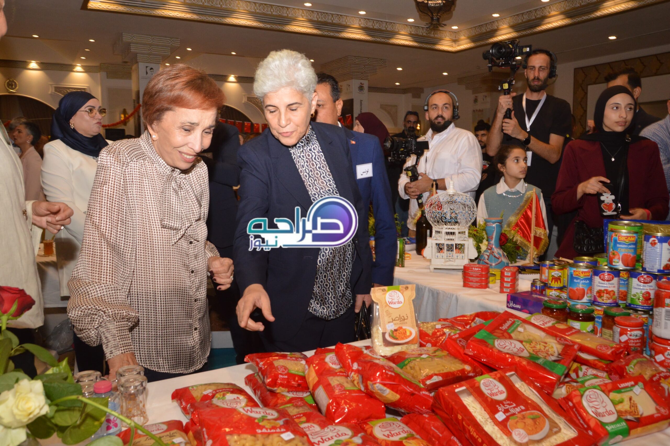 الأميرة بسمة ترعى البازار الخيري السنوي للسلك الدبلوماسي لمبرة أم الحسين