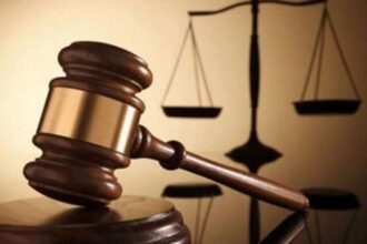 توقيف شخصين على خلفية حادثة تهديد وإساءة لمدير مستشفى حكومي في مادبا #عاجل