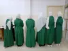 لماذا حذفت مدرسة أردنية صور مبادرة لتشجيع الطالبات على ارتداء المريول الشرعي؟