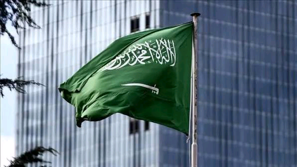 صورة حول : إصابة 6 اشخاص في نجران السعودية بعد سقوط صاروخ حوثي إصابة 6 اشخاص في نجران السعودية بعد سقوط صاروخ حوثي