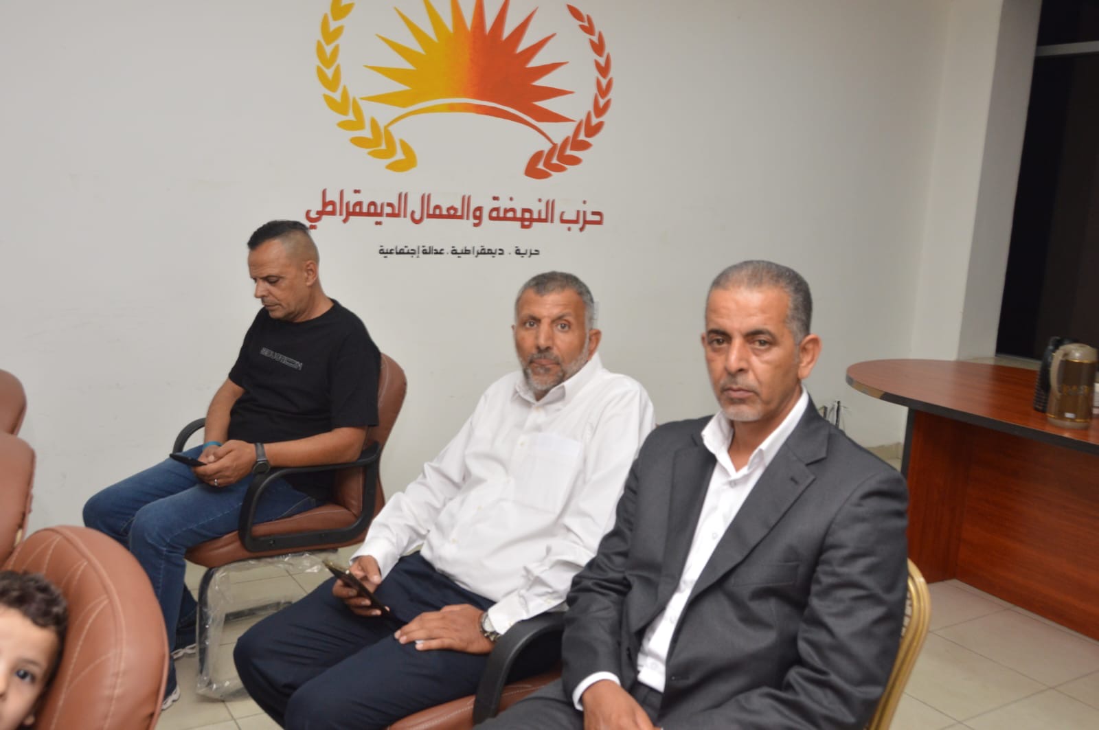 النهضة والعمال الديمقراطي يطالب بتعديل أحكام الحضانة وإعادة ترتيب مستحقيها