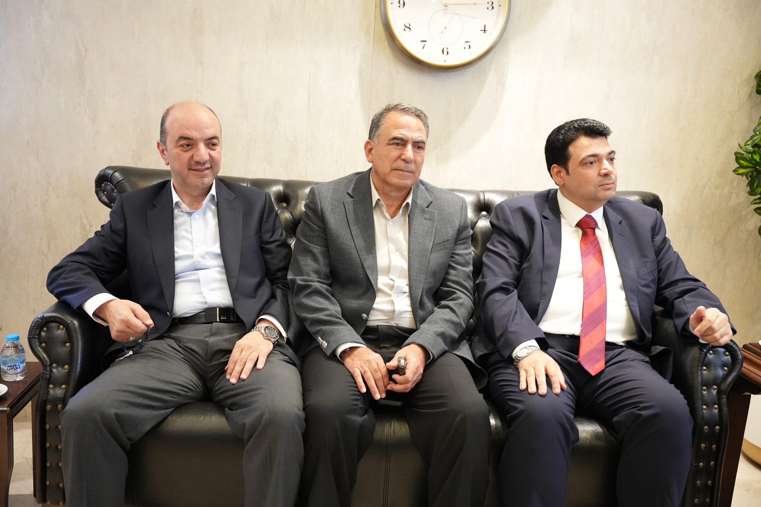 صورة حول : غرف الصناعة تبحث سبل تعزيز التبادل التجاري مع سوريا غرف الصناعة تبحث سبل تعزيز التبادل التجاري مع سوريا