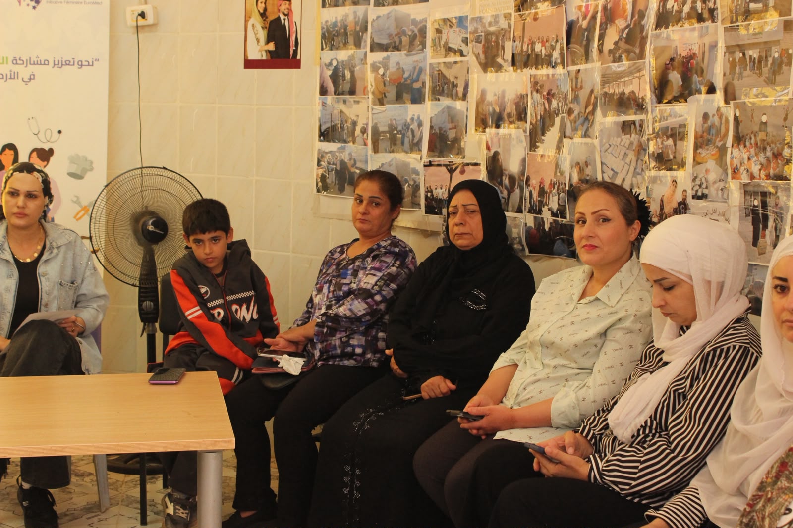 "الشؤون السياسية والبرلمانية" تنظم جلسات توعوية حول الانتخابات البلدية في الأزرق وعمان