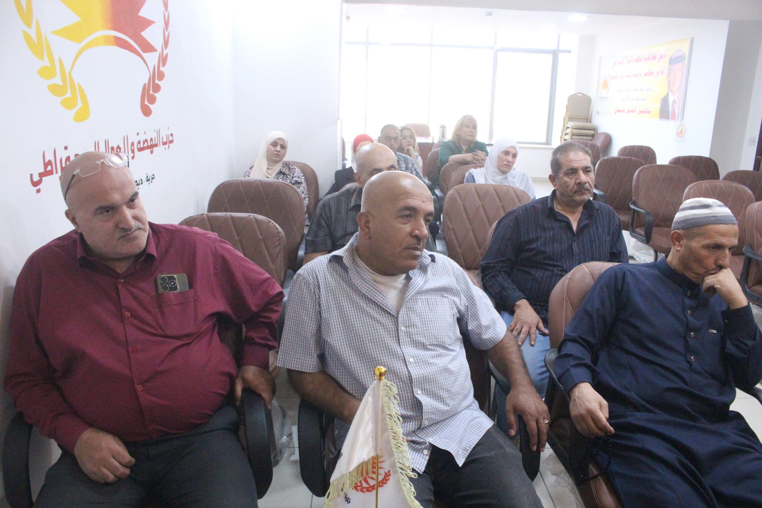 حزب النهضة والعمال الديمقراطي يتبنى مطالب المتقاعدين من القضاة وأصحاب المهن العدلية